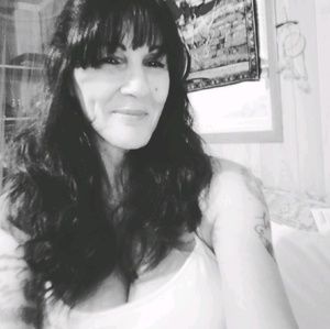 Meet your Posher, Monica